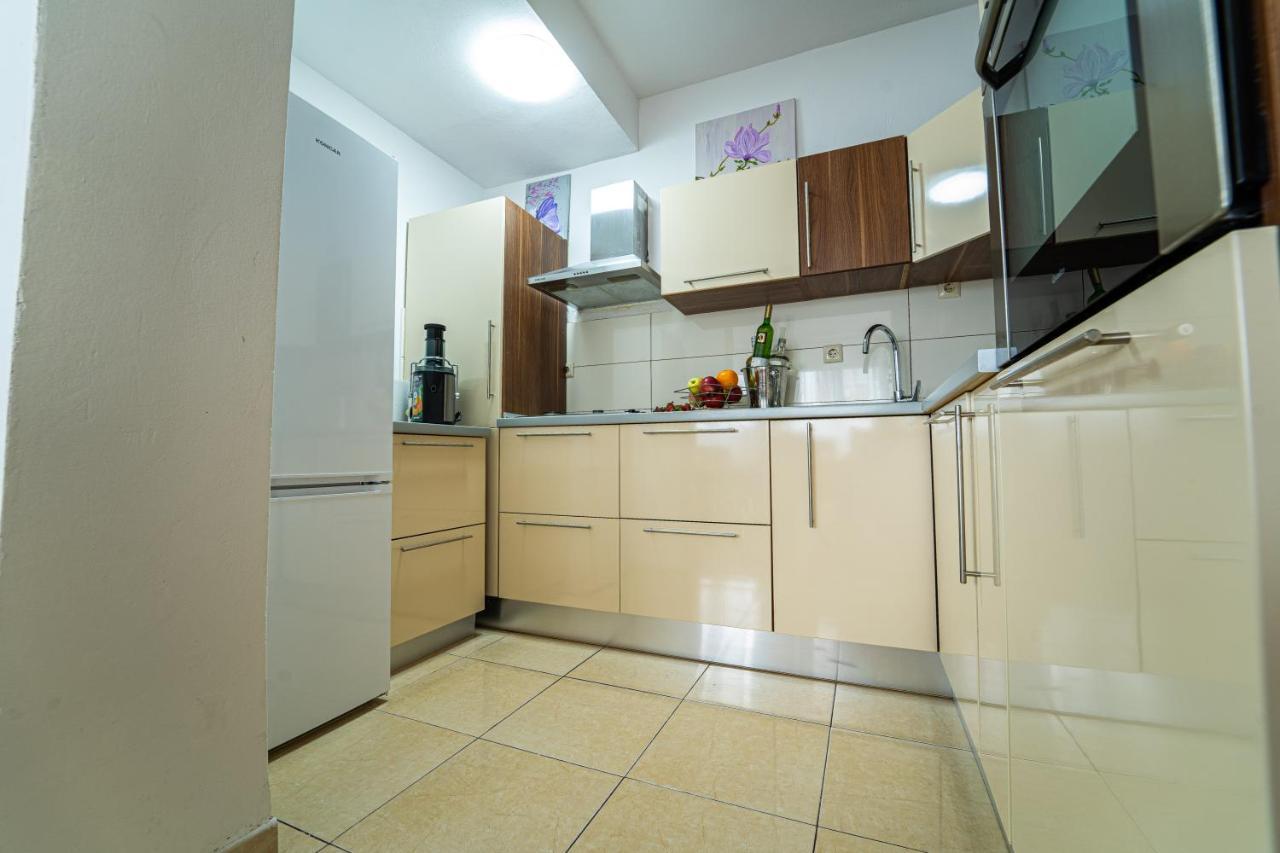 Diocles Place Сплит Екстериор снимка